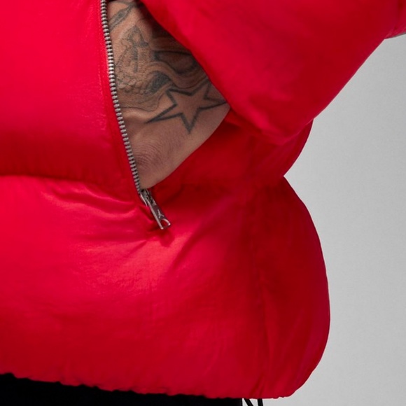 Nike Air Jordan Puffer Jacket Red Black Full Zip Hooded Repel DQ8104-612 Men's - Picture 4 of 8